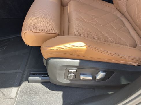 Used 2024 BMW X5 xDrive40i w/ Premium Package AWD/4WD image 20