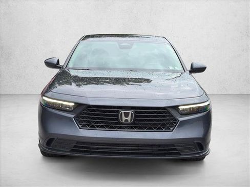 Used 2024 Honda Accord EX image 2