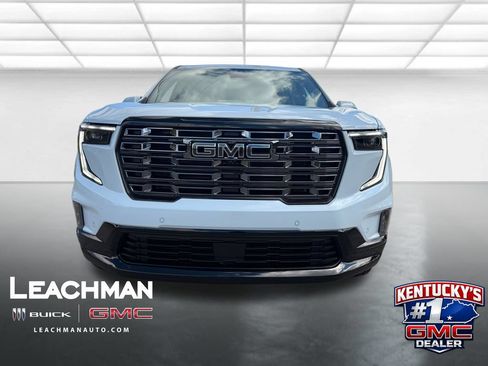 New 2026 GMC Acadia Denali Ultimate w/ LPO, Floor Liner Package FWD image 8