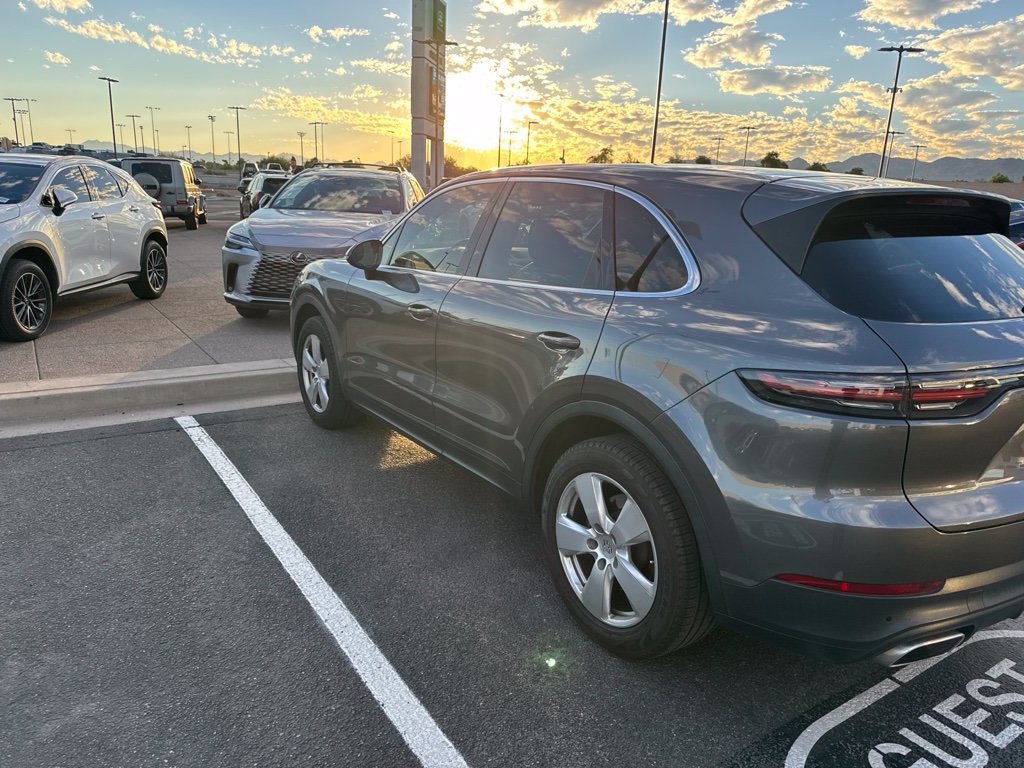 Used 2019 Porsche Cayenne AWD/4WD image 4