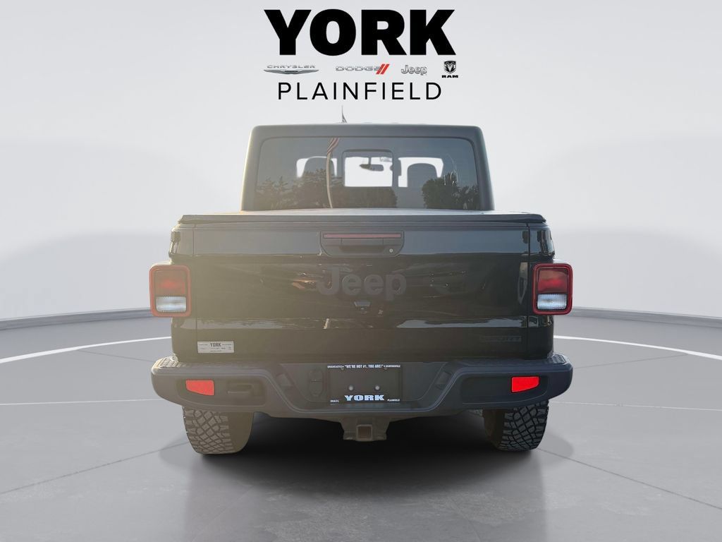 Used 2021 Jeep Gladiator Sport AWD/4WD image 6