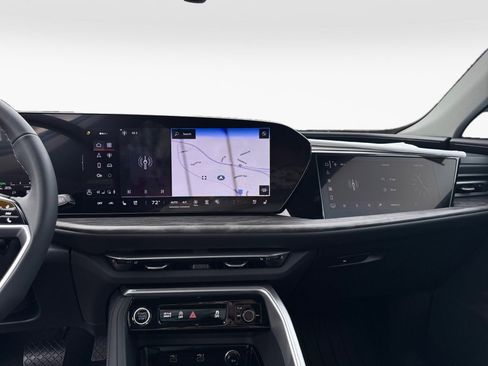 New 2025 Audi Q5 Prestige image 17