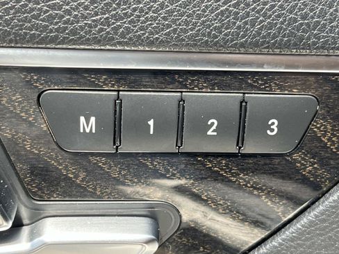 Used 2016 Mercedes-Benz E 400 Cabriolet image 20