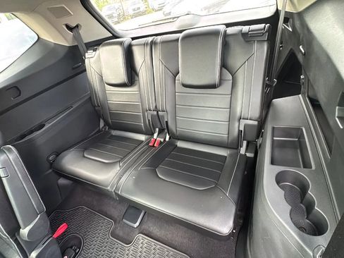 Used 2021 Volkswagen Atlas SEL Premium AWD/4WD image 18
