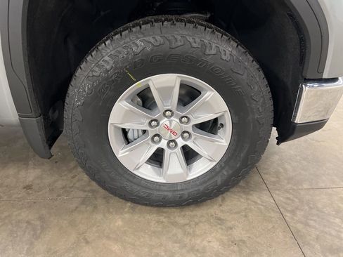 New 2026 GMC Sierra 1500 Pro w/ Pro Value Package AWD/4WD image 15