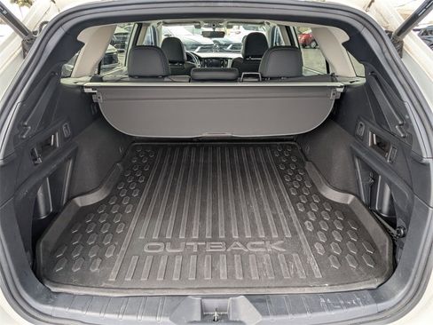 Used 2020 Subaru Outback Onyx Edition XT w/ Popular Package #2 image 6