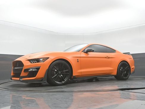 Used 2020 Ford Mustang Shelby GT500 w/ Handling Package RWD image 28