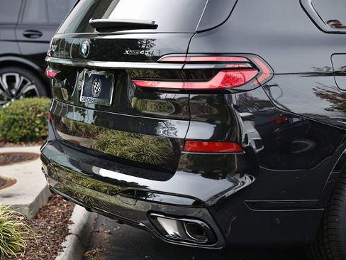 New 2026 BMW X7 xDrive40i w/ M Sport Package image 9