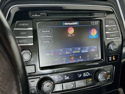 Used 2023 Nissan Maxima SR w/ Sport Mat Group FWD image 18