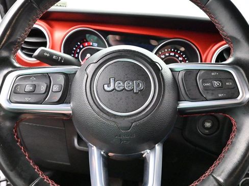Used 2021 Jeep Wrangler Unlimited Rubicon AWD/4WD image 15