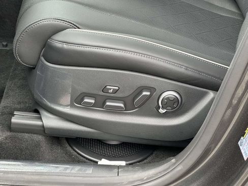 New 2026 Genesis GV80 2.5T Prestige AWD/4WD image 14