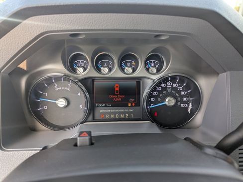 Used 2015 Ford F250 XLT w/ XLT Value Package image 27