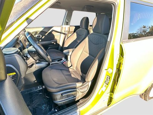 Used 2014 Kia Soul image 17