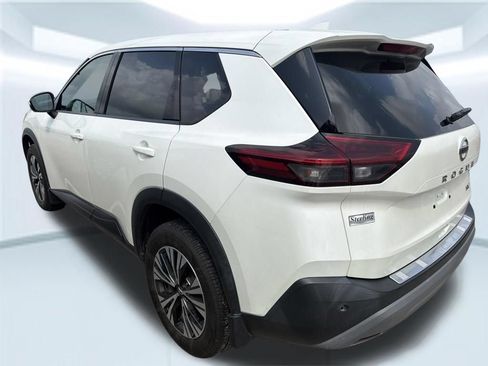 Used 2021 Nissan Rogue SV FWD image 7