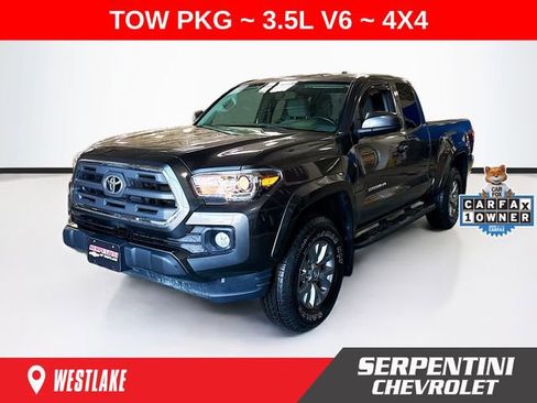 Used 2017 Toyota Tacoma SR5 w/ Tow Package image 1
