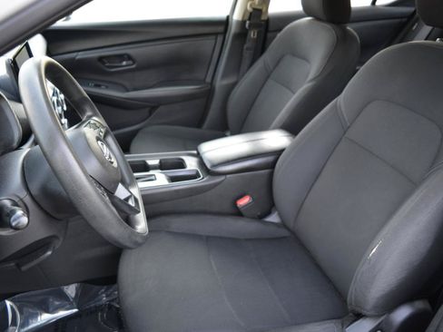 Used 2024 Nissan Sentra S FWD image 10