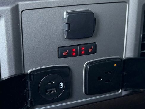 Used 2022 Ford F250 King Ranch w/ FX4 Off-Road Package image 24