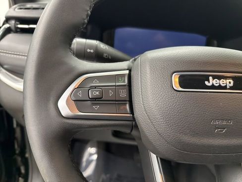 Used 2023 Jeep Compass High Altitude AWD/4WD image 27