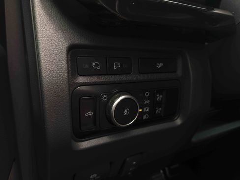 Used 2023 Ford F250 Lariat w/ Lariat Ultimate Package AWD/4WD image 41