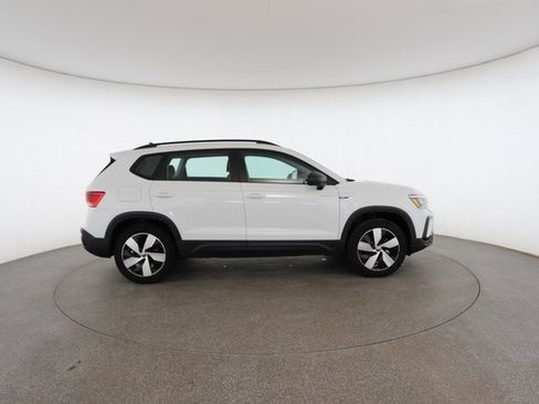 Used 2024 Volkswagen Taos S image 22