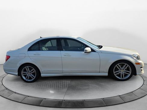 Used 2013 Mercedes-Benz C 300 4MATIC Sedan image 6