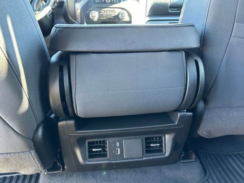 Used 2024 Chevrolet Silverado 2500 Custom w/ Custom Convenience Package image 16