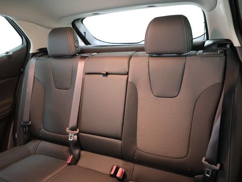 Certified 2024 Buick Encore GX Preferred w/ Comfort Package AWD/4WD image 11