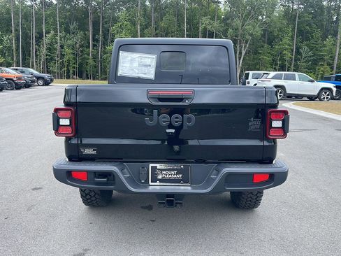 New 2026 Jeep Gladiator Willys AWD/4WD image 6