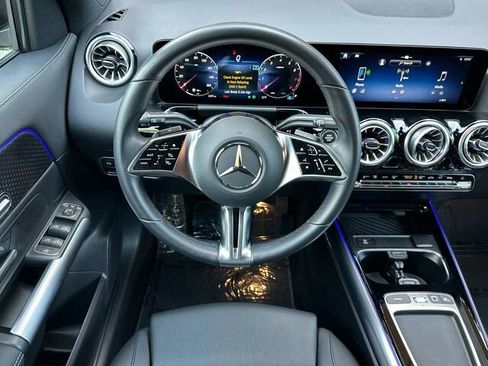Used 2025 Mercedes-Benz GLA 250 image 18