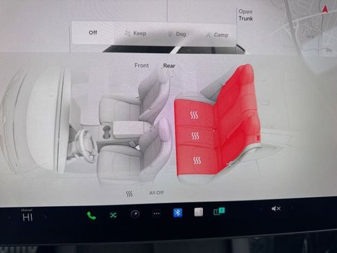 Used 2022 Tesla Model Y Performance image 13