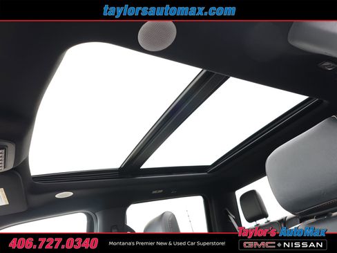 Used 2023 Ford F350 Platinum w/ Tremor Off-Road Package AWD/4WD image 37