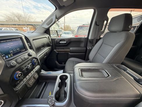 Used 2020 Chevrolet Silverado 1500 LT Trail Boss image 12