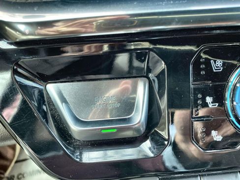 Certified 2025 GMC Sierra 1500 Denali w/ Denali Reserve Package image 17