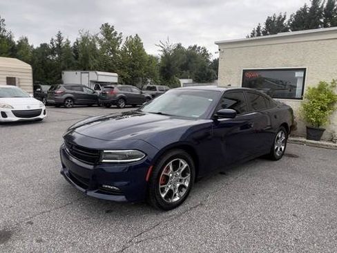 Used 2015 Dodge Charger SXT w/ Driver Confidence Group AWD/4WD image 3