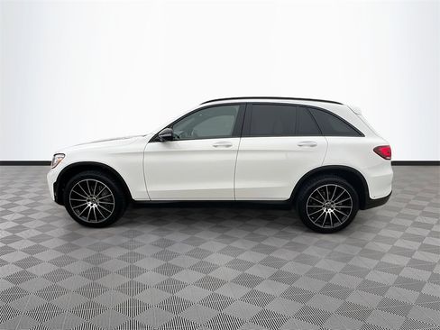 Used 2021 Mercedes-Benz GLC 300 4MATIC image 4