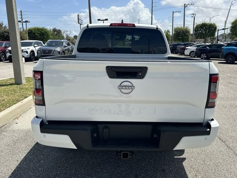 New 2026 Nissan Frontier SV RWD image 5