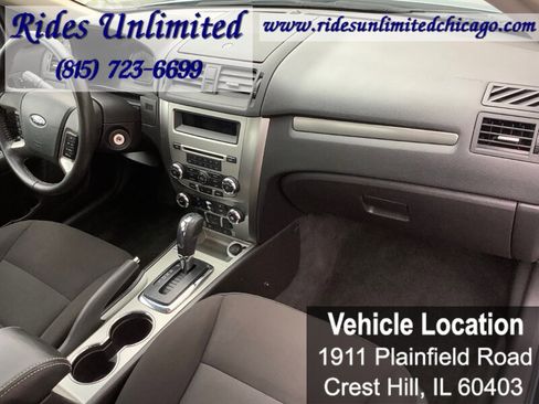 Used 2011 Ford Fusion Base image 29