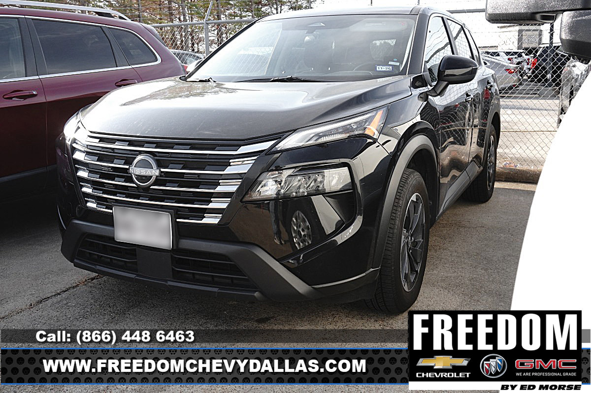 Used 2025 Nissan Rogue SV FWD image 4