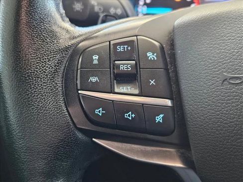 Used 2020 Ford Explorer Limited image 11