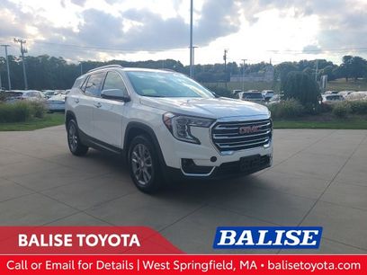 Used 2024 GMC Terrain SLT