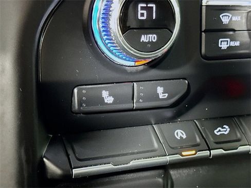 Used 2021 GMC Sierra 1500 Elevation image 17