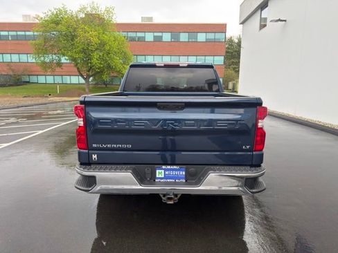Used 2023 Chevrolet Silverado 1500 LT AWD/4WD image 7