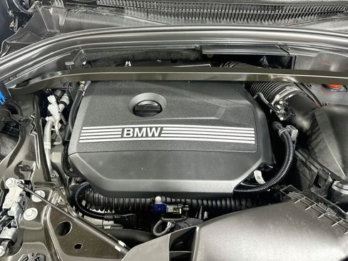Used 2025 BMW X1 xDrive28i AWD/4WD image 36