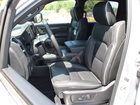 New 2026 RAM 1500 Limited w/ Body Color Bumper Group AWD/4WD image 5