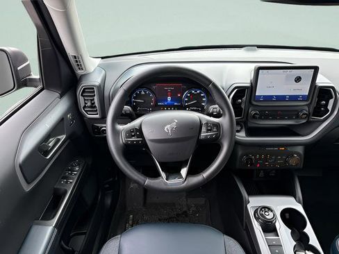Used 2024 Ford Bronco Sport Outer Banks AWD/4WD image 7