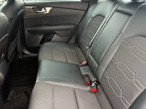 Used 2022 Kia Forte GT-Line w/ GT-Line Premium Package FWD image 28