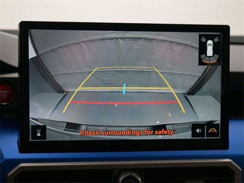 Used 2024 Toyota Tacoma 4x4 Double Cab image 17