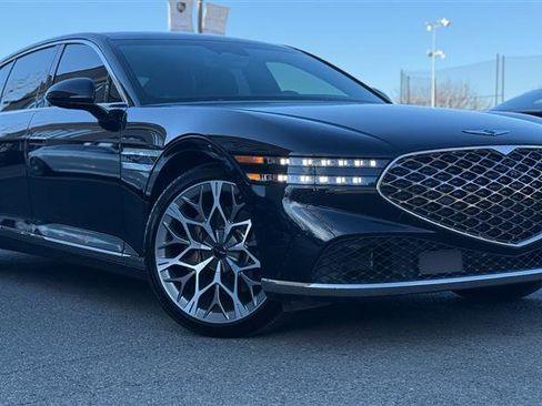 Used 2024 Genesis G90 3.5T image 7
