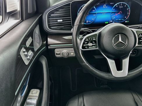 Used 2020 Mercedes-Benz GLS 450 4MATIC image 10
