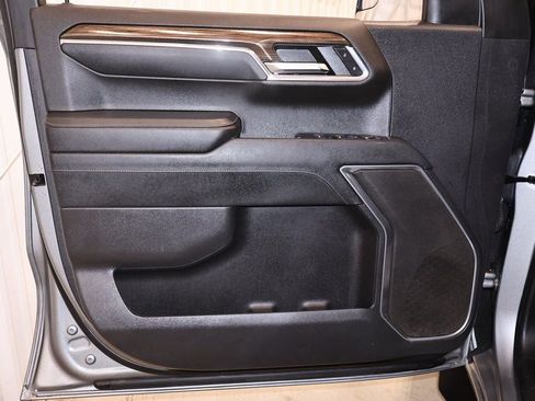 Used 2024 Chevrolet Silverado 1500 LT image 11